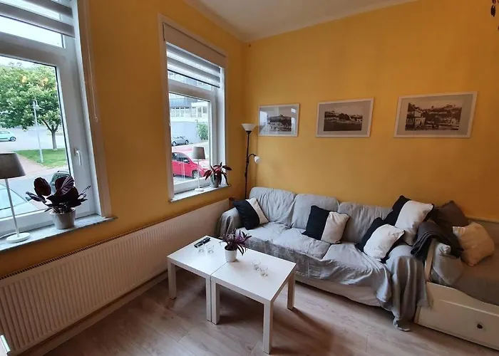 Ehem. Berg Apotheke 公寓 *