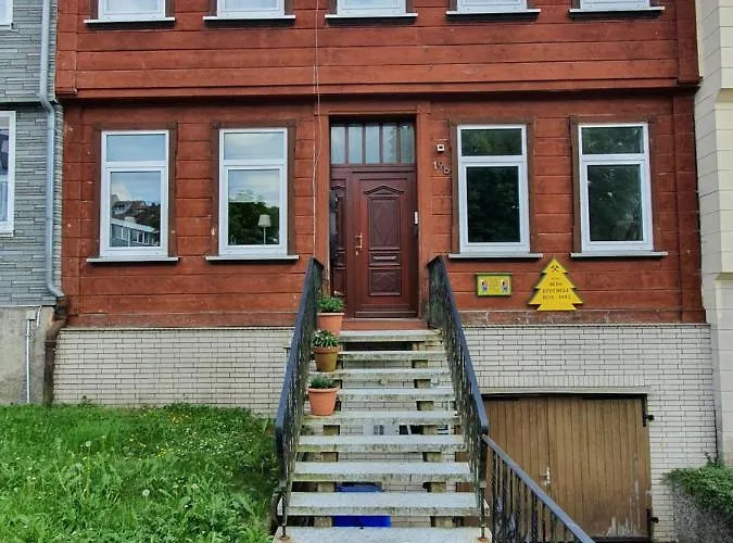 Ehem. Berg Apotheke 公寓